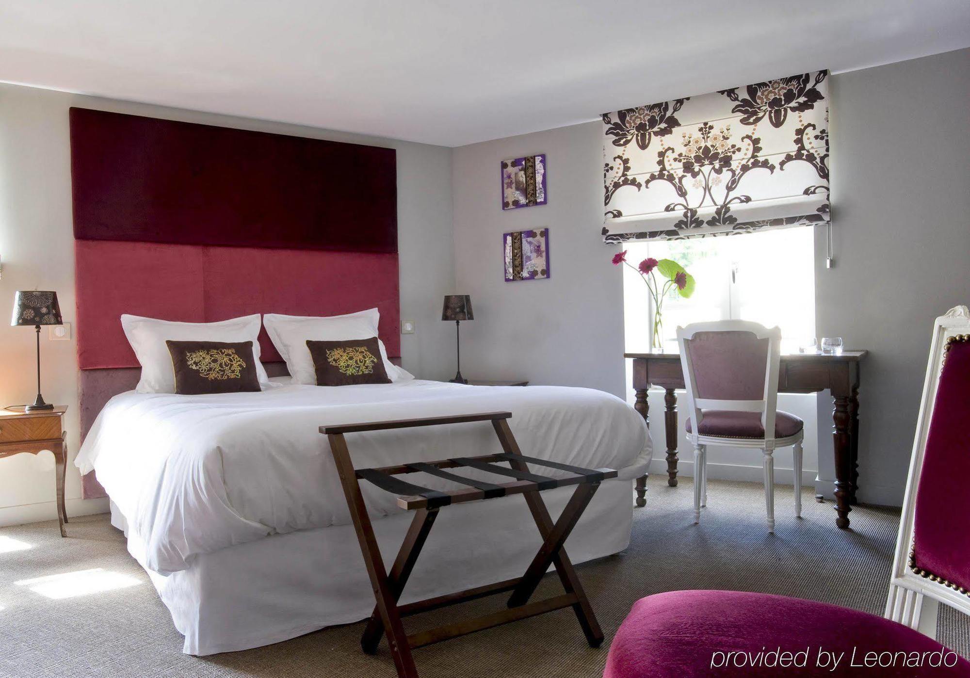Frédéric Carrion Hôtel et Spa Viré Habitación foto