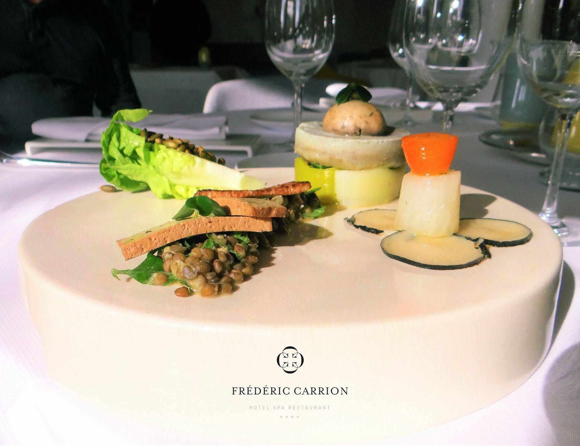 Frédéric Carrion Hôtel et Spa Viré Exterior foto
