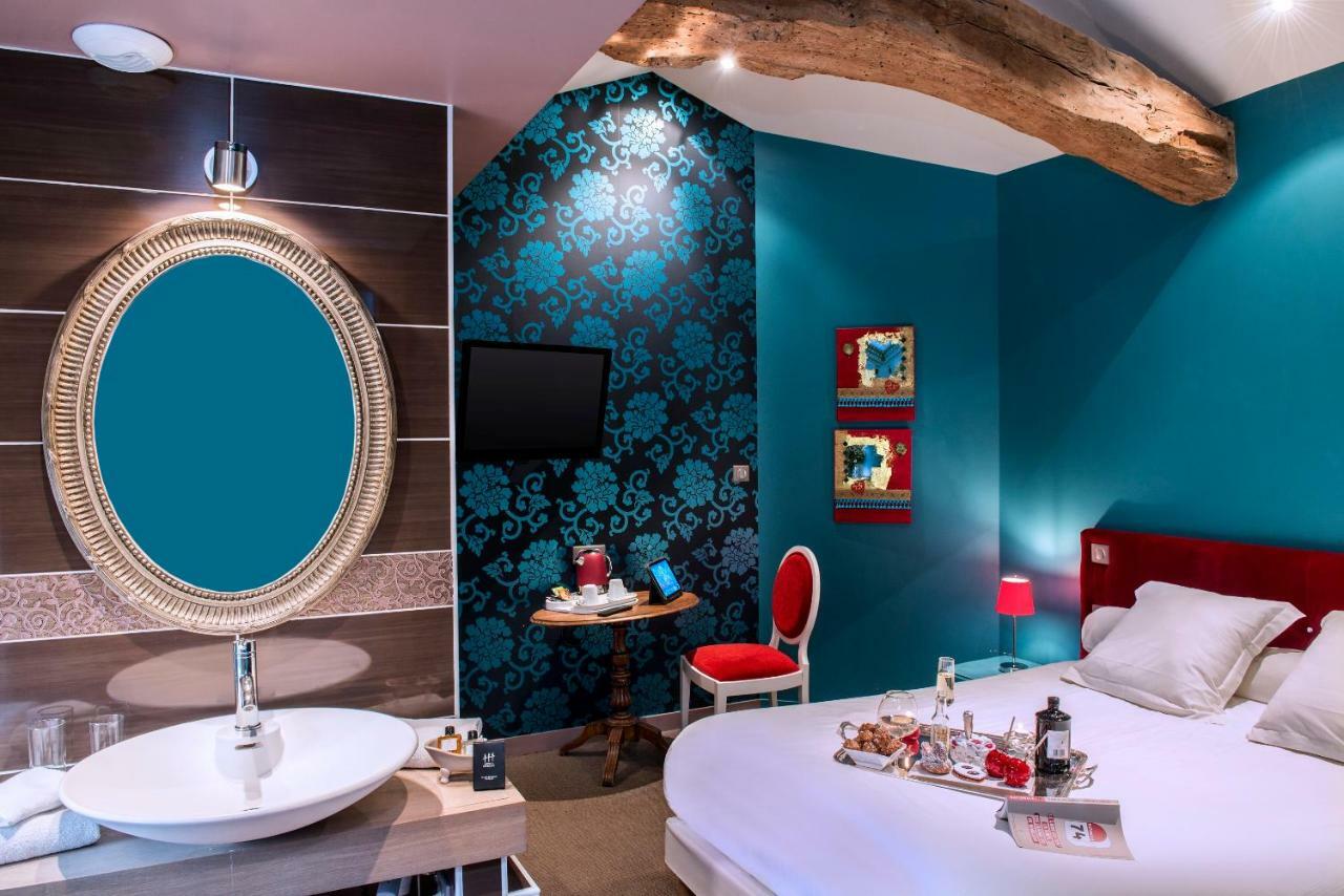 Frédéric Carrion Hôtel et Spa Viré Exterior foto
