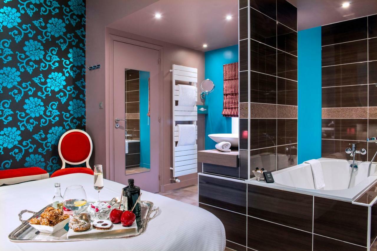 Frédéric Carrion Hôtel et Spa Viré Exterior foto